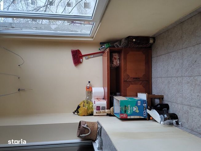 Apartament 4 camere. 1 Decembrie 1918, Ozana.-11