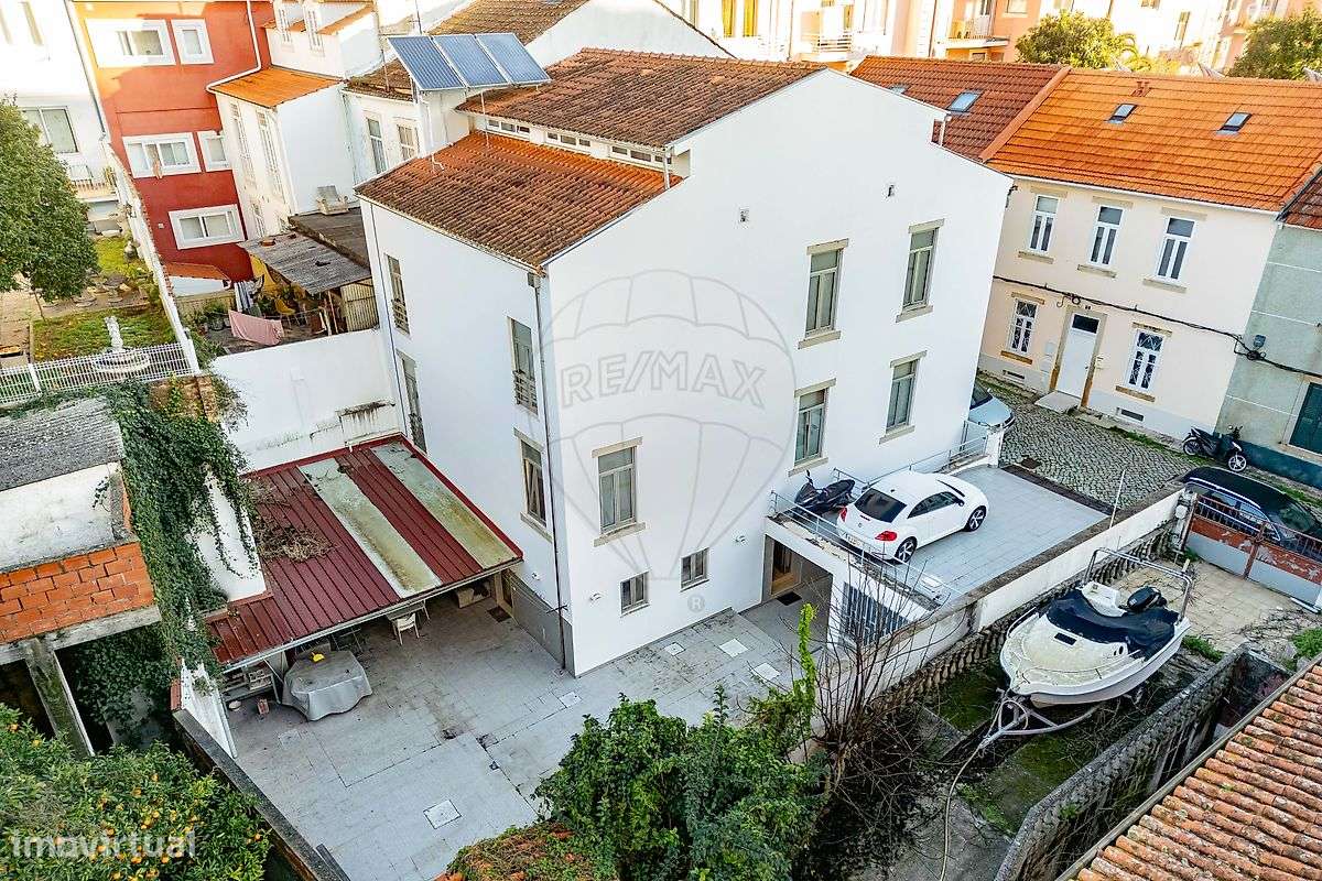 Prédio  para venda - Grande imagem: 2/35