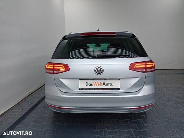 Volkswagen Passat Variant 2.0 TDI DSG Comfortline - 6