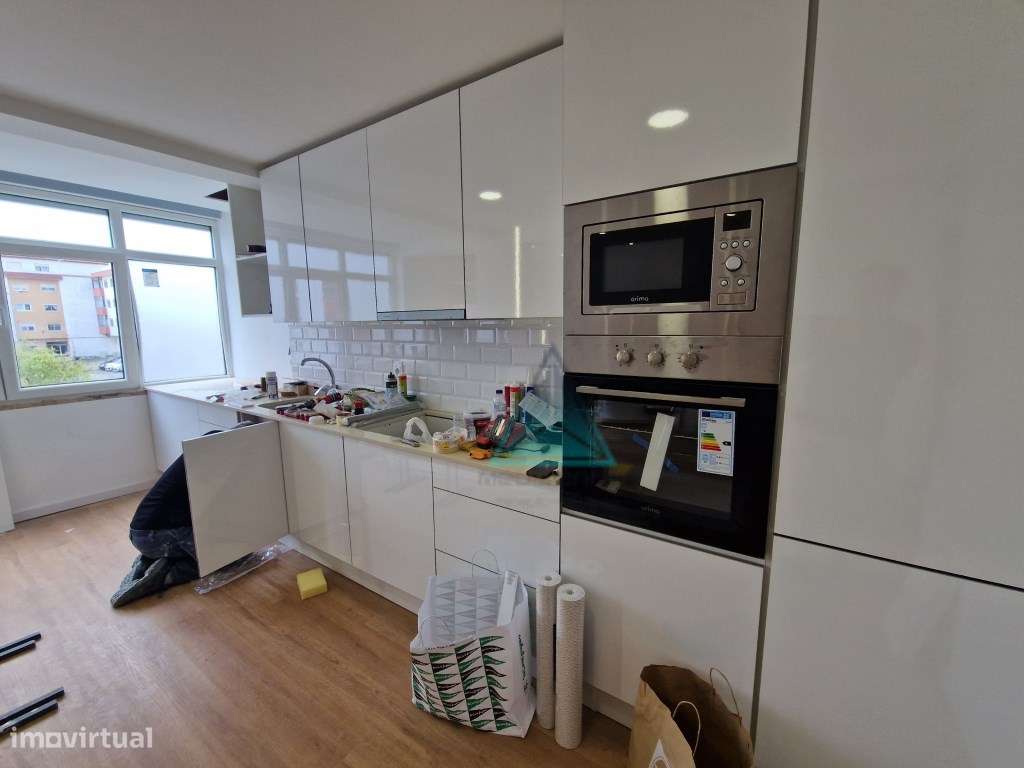 NOVIDADE * * T2 Remodelado * * * A ESTREAR - Grande imagem: 2/6