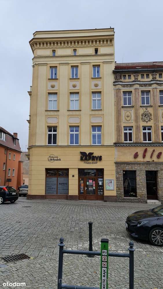 Na sprzedaż trzy pokojowe mieszkanie w Ząbkowicach-12