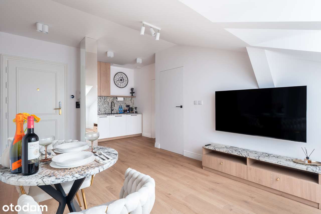 Ekskluzywny apartament w historycznym budynku "Bałtyk" Międzyzdroje.-6