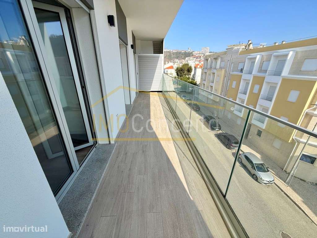 APARTAMENTO T3 NA NAZARÉ | TERRAÇO PRIVATIVO , PISCINA NO TOPO DO E...-14