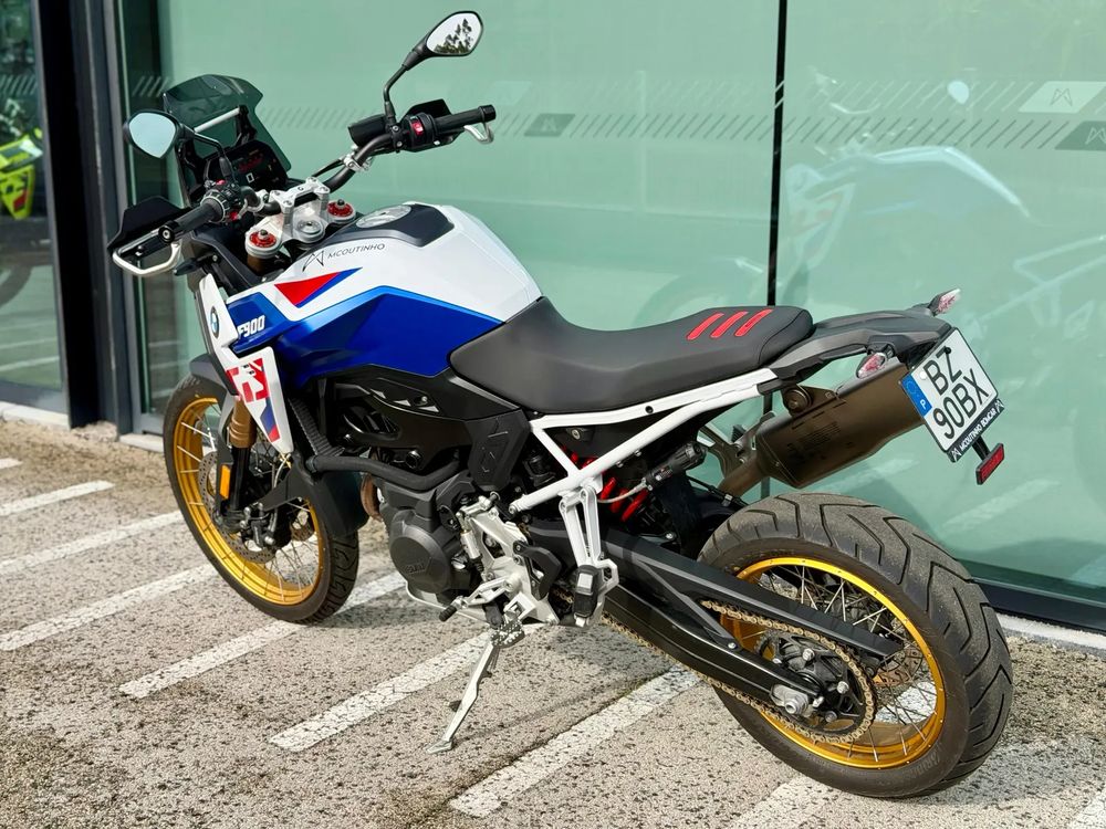 BMW F 900 GS