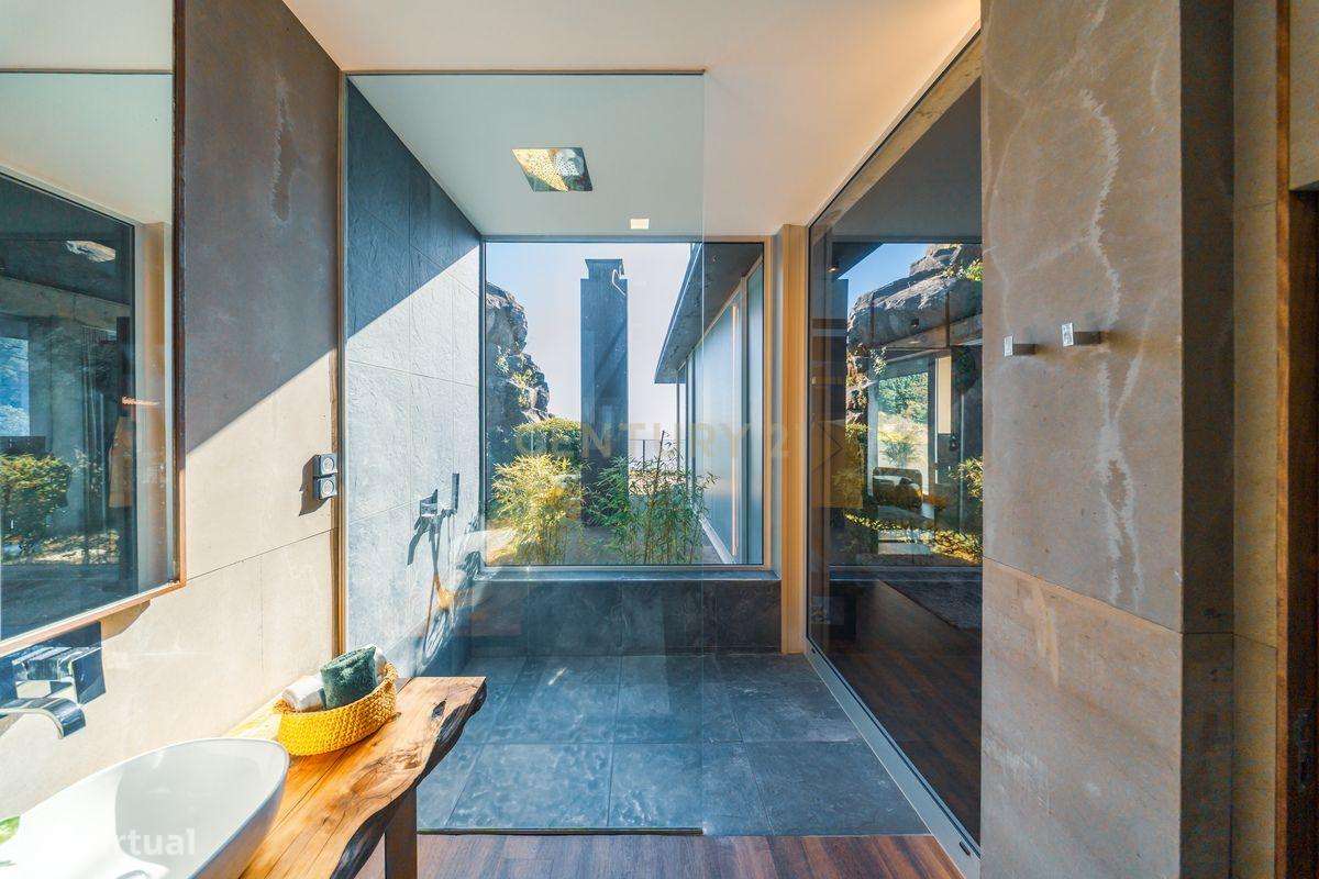 Moradia T3 de Luxo com Design e Personalidade - Monte / Funchal-32