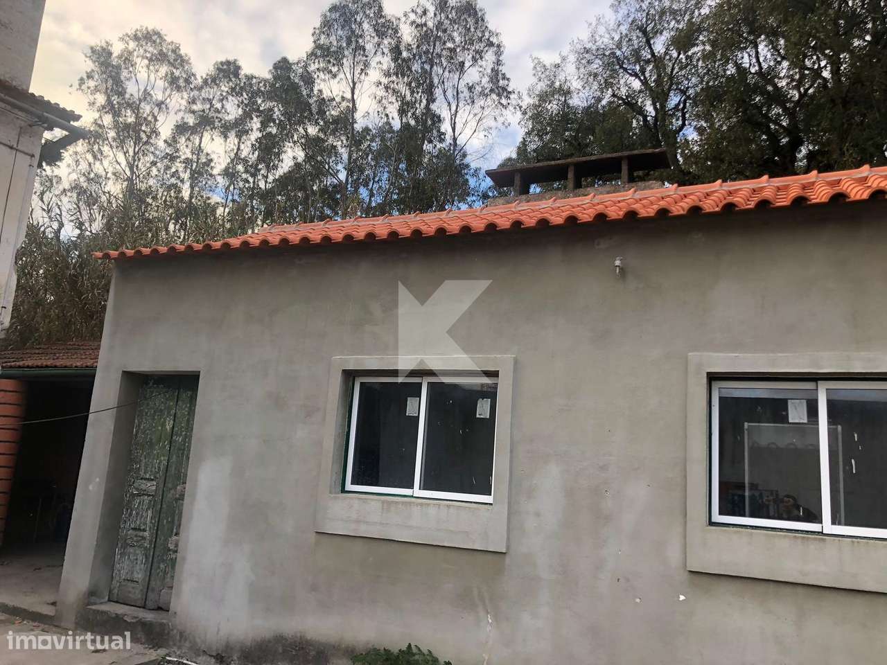 Moradia T7 em Coimbra para restaurar-12