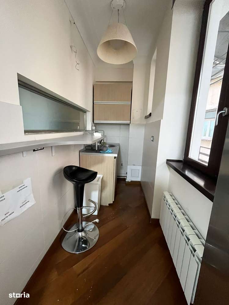 Spatiu 6 camere-Ideal Cabinet Avocatura/Notariat-Calea Victoriei - Imagine principală: 4/20