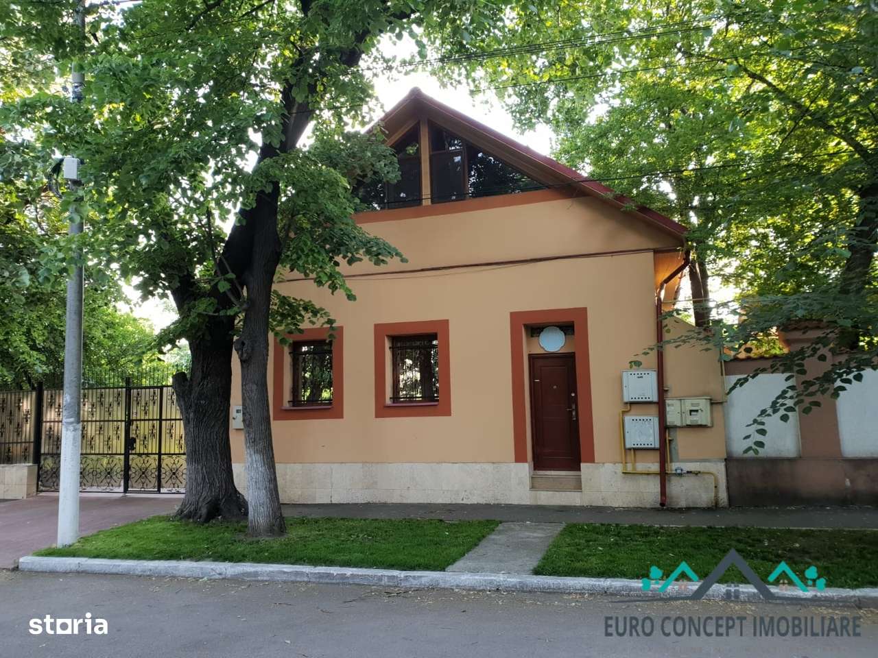 Casa de vânzare, tip duplex - Galați, aproape de Grădina Publică-4