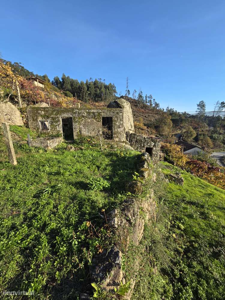 Oportunidade Única,  ruina para reconstrução - Grande imagem: 2/7
