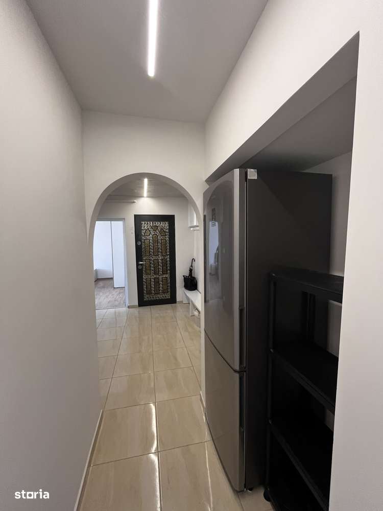 Renovat! Apartament 3 camere D, 72 mp, str. Hlincea , zona CUG-11
