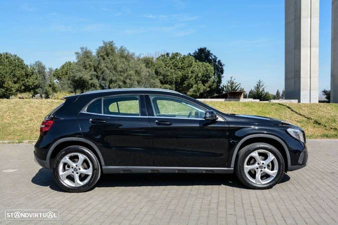 Mercedes-Benz GLA 180 CDi Urban - 4