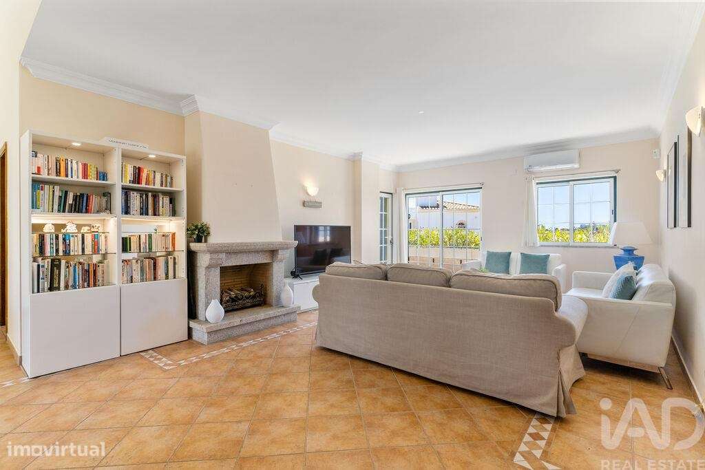 Casa T4 em Albufeira e Olhos de Água de 289,00 m2 - Grande imagem: 3/27