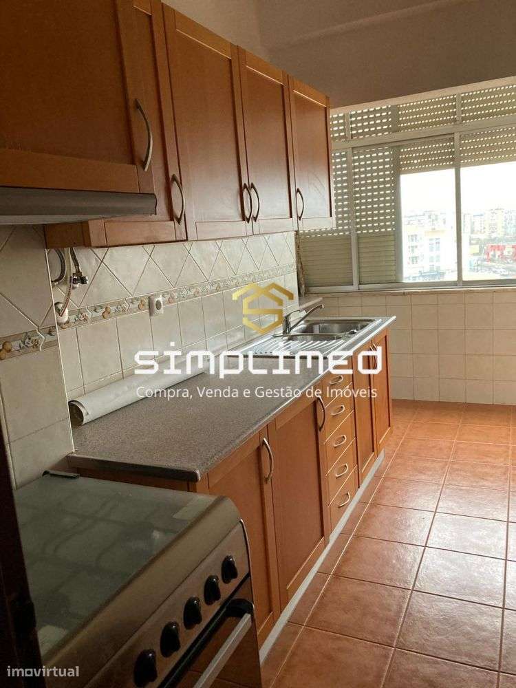 Apartamento T1– Excelente Oportunidade de Investimento-0
