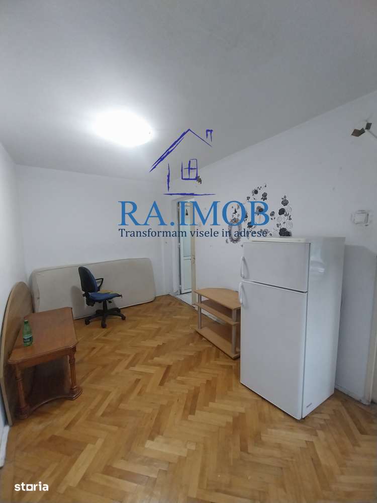 Apartament 2 camere,  3/4 - Vest - Erou Moldoveanu Marian - 34000 euro-7
