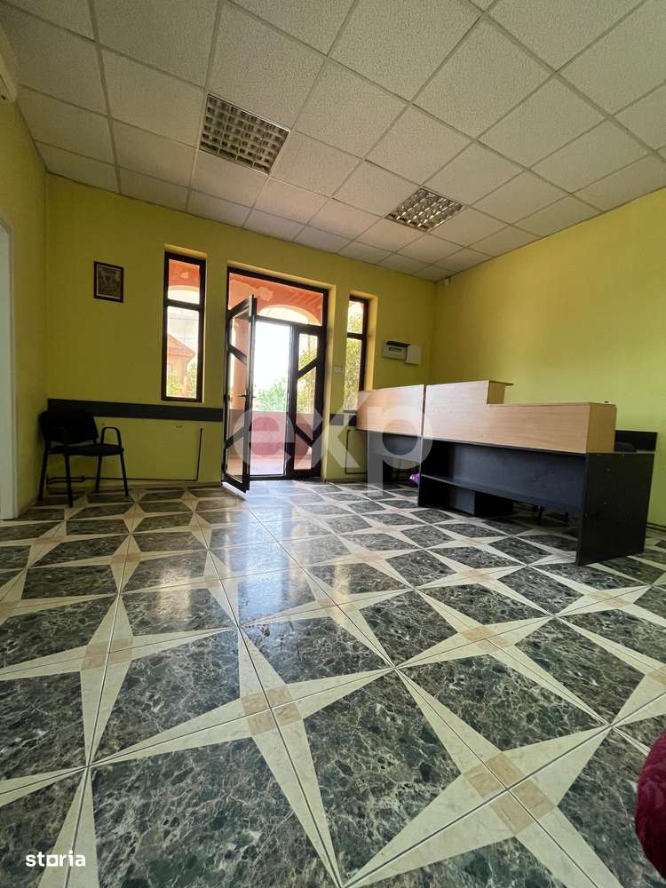 Casa in centrul comunei Corbii Mari | Ideala pentru birouri, cabinet s-2