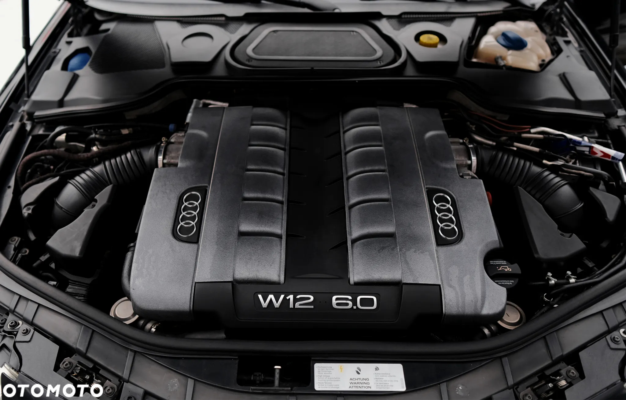 Audi A8 6.0 W12 L Quattro - 30