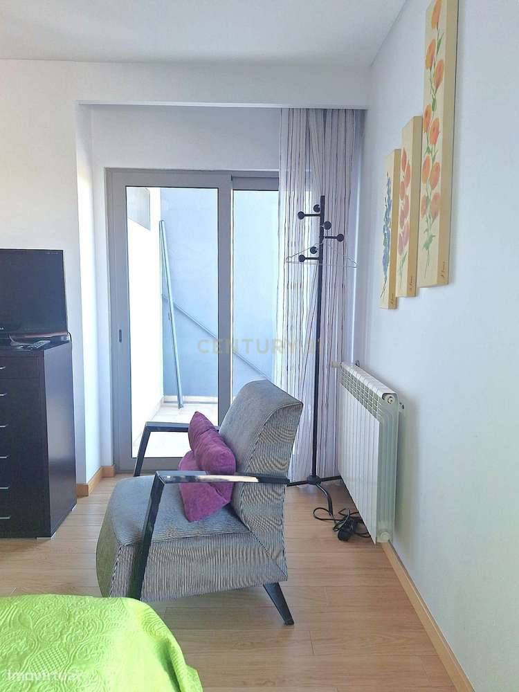 Moradia T3+1 em Alcochete: Luxo e Conforto!-30