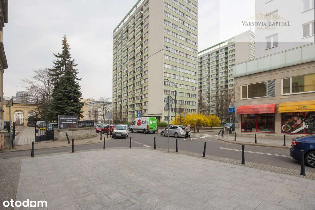 20 m kawalerka ścisłe centrum metro Świętokrzyska!-11