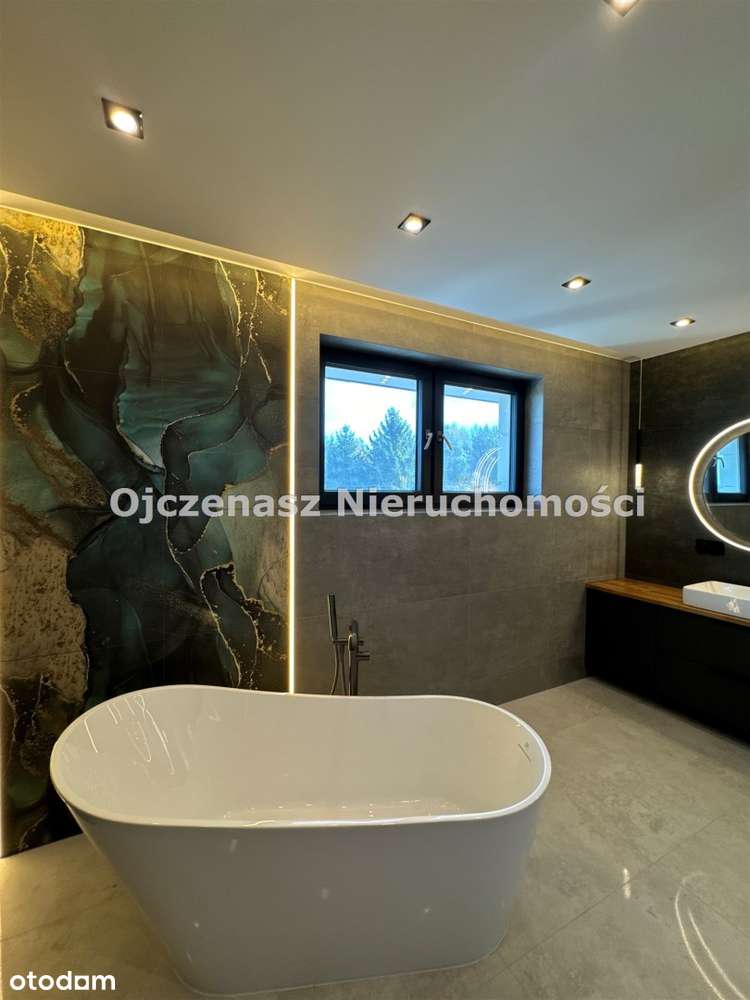 Nowoczesna willa 350 m² na dużej działce w Niemcz - Pełny obrazek: 4/20