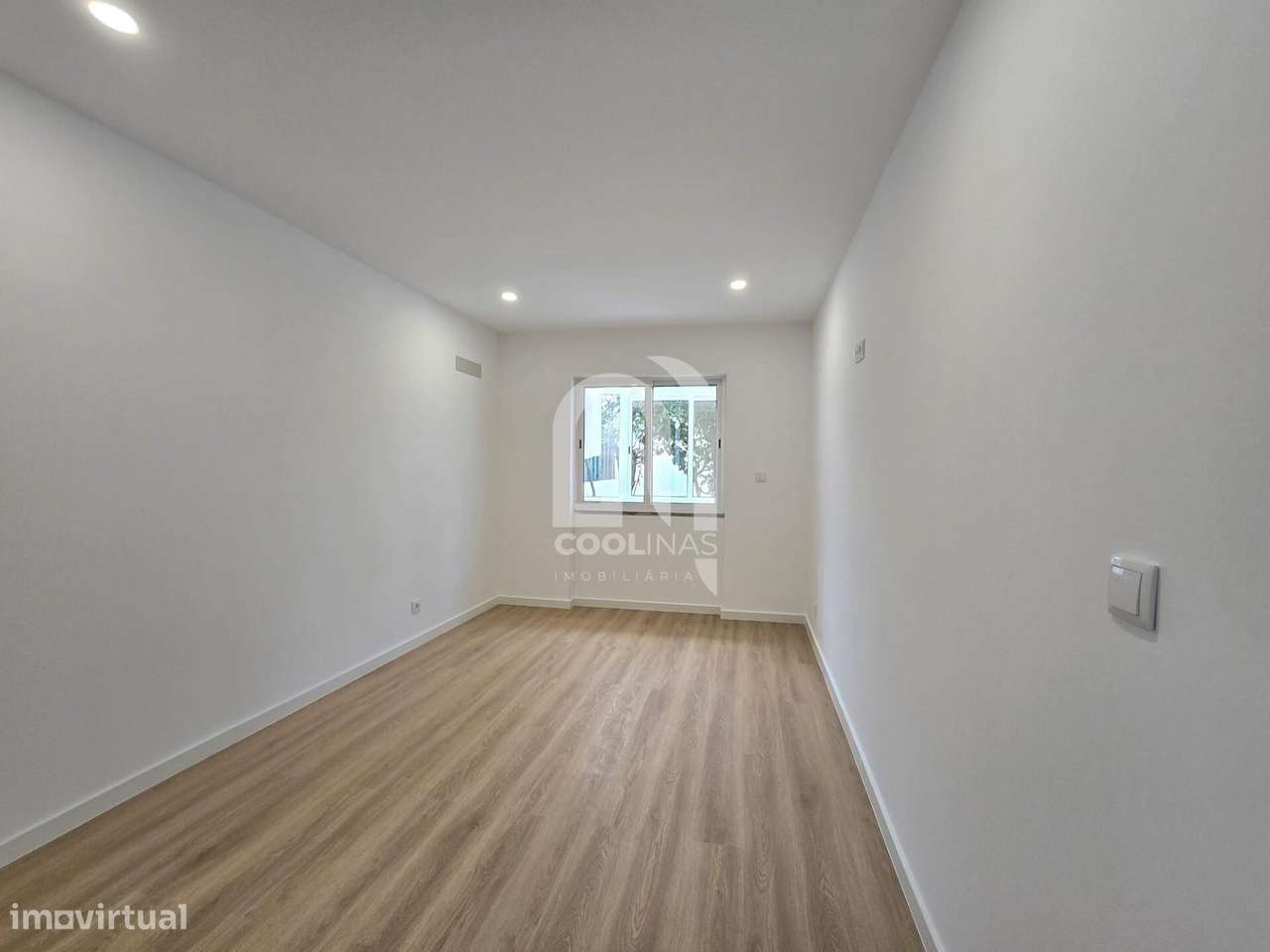 Apartamento T3 Renovado, com logradouro, Cruz de Pau-21