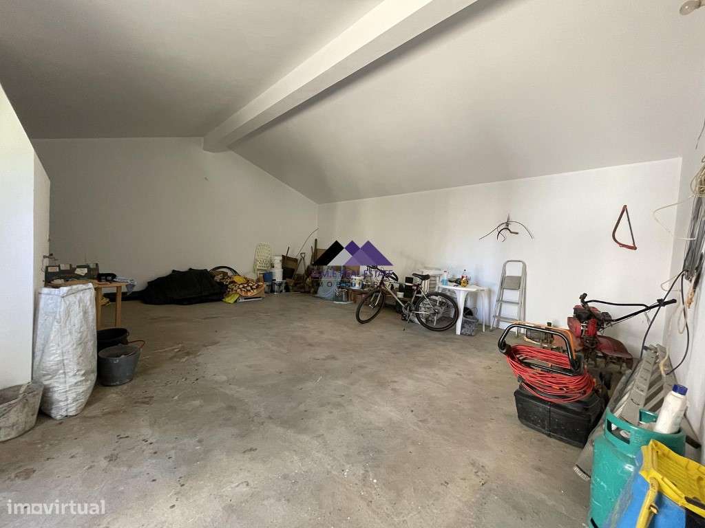 Moradia T3 c/ Piscina e Garagem-59
