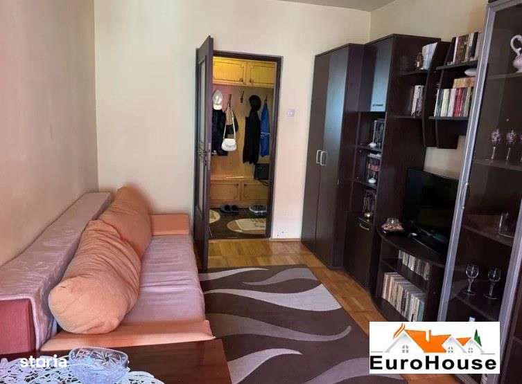 Apartament cu 4 camere de vanzare in Alba Iulia Cetate - Imagine principală: 3/8