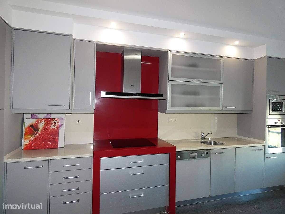 Apartamento T3 Moderno Torres Vedras Sul | A8 Lisboa a 30 min - Grande imagem: 4/24