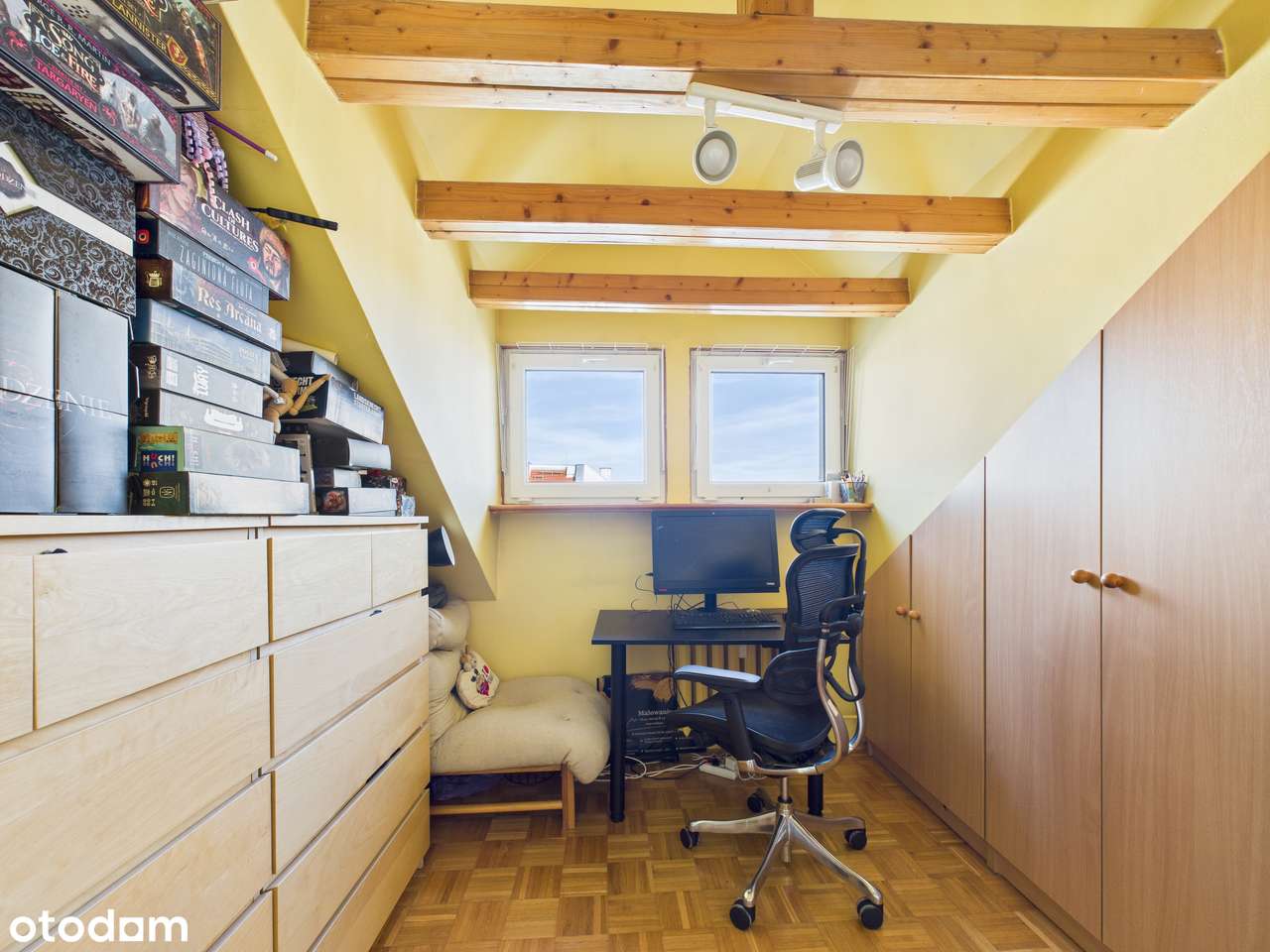 Dwupoziomowe mieszkanie z osobną kuchnią | BALKON | GARAŻ |-9