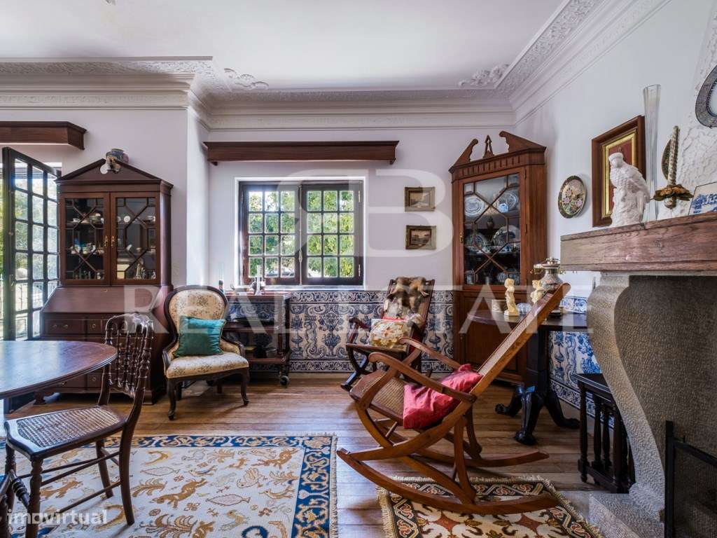 CASA T5 + JARDIM +VISTA + ADEGA + GARAGEM |ANEXO - V.N.AZEITÃO-2