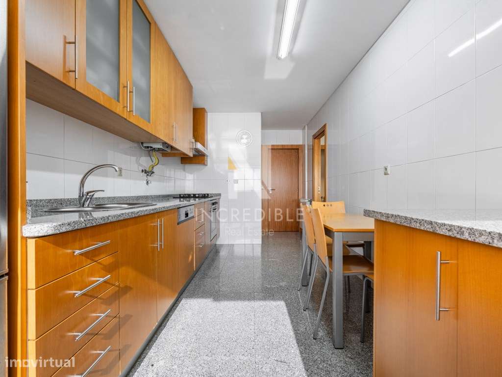 Apartamento T3 em São Vicente, Braga-10