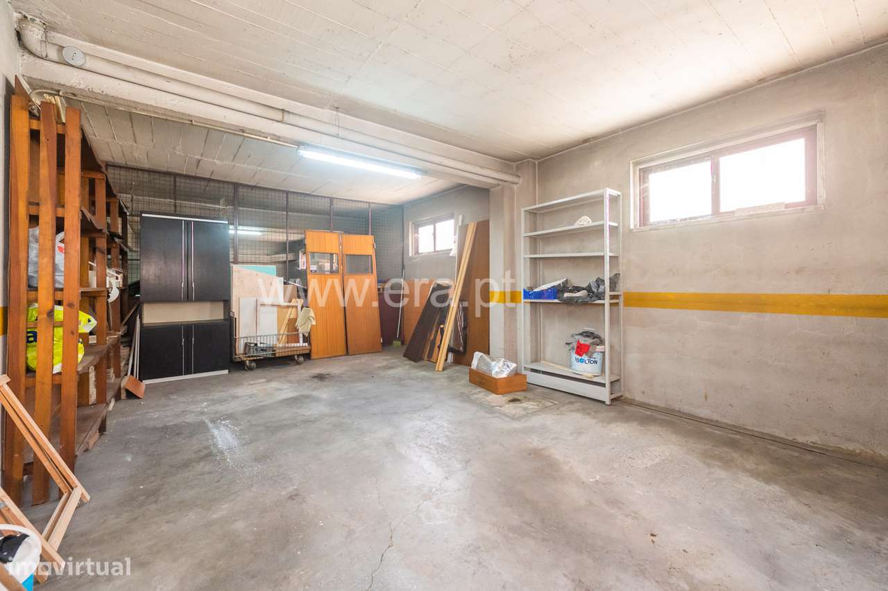Apartamento T3 no Casal do Chapim-24