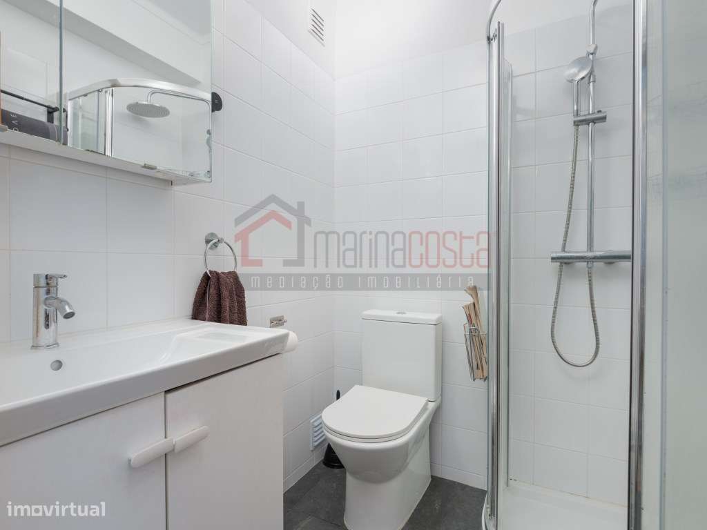 Apartamento T3 com Garagem Peniche Venda-11