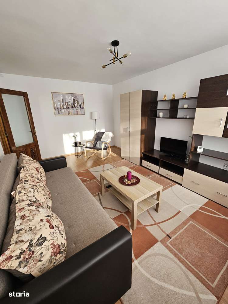 Apartament 2 camere de închiriat termen lung Tomis Nord Constanța - Imagine principală: 1/15