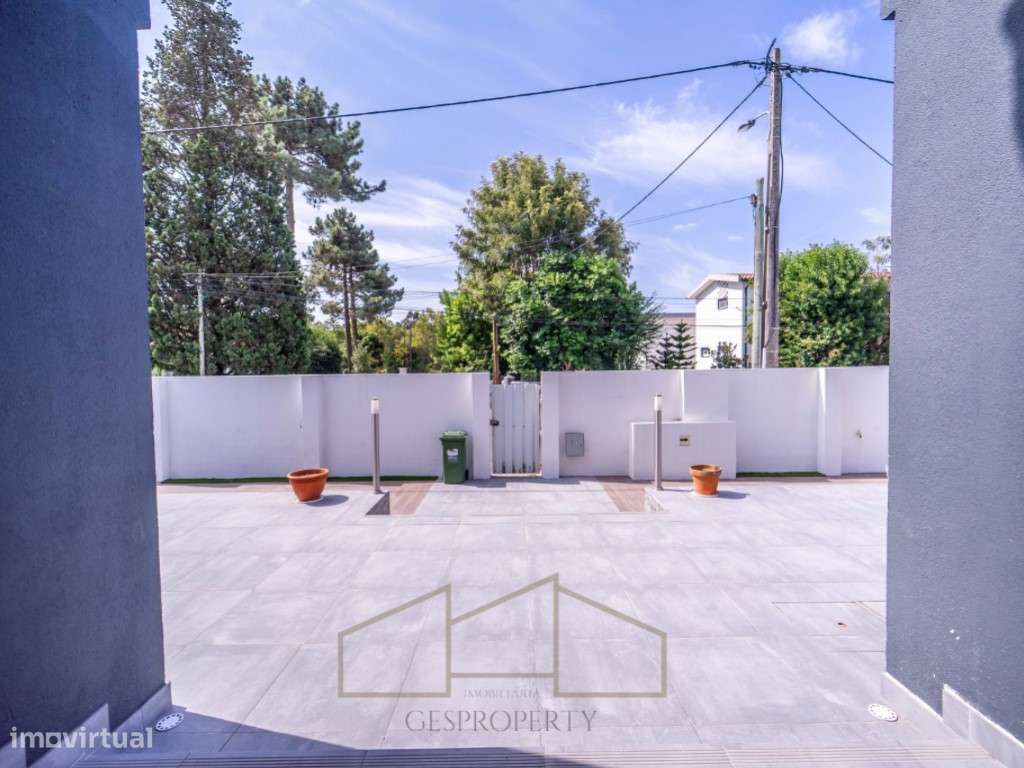 Moradia T6 Isolada na Marisol-47