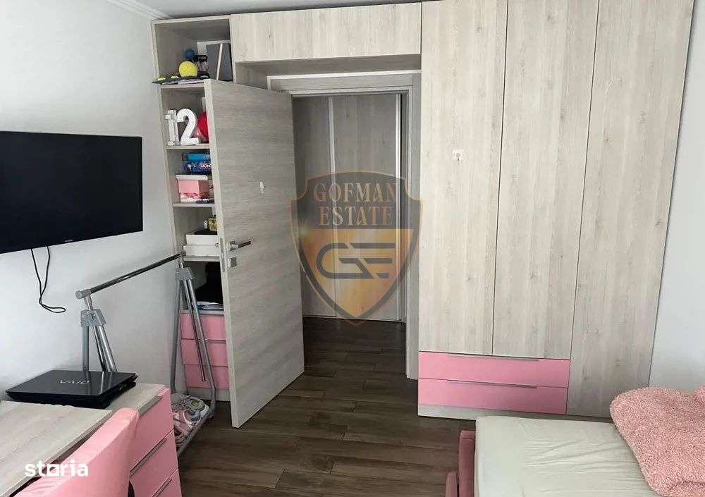 Ap 3 camere, Tomis Nord, parcare, 75 mp, 2 bai , et 4/8 lift, centrala - Imagine principală: 4/10