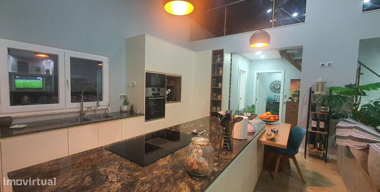 Lindíssima Moradia térrea independente Lote 580m2 Piscina Anexo Parque-43