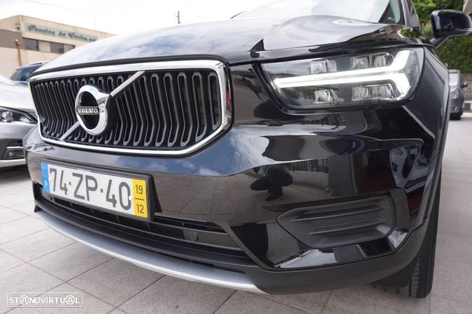 Volvo XC 40 2.0 D3 Momentum Plus - 8