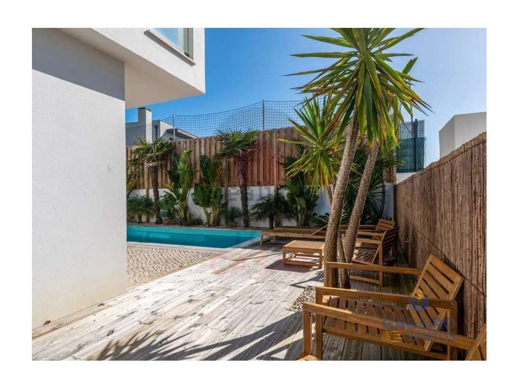 Moderna moradia T3 com piscina privativa-48