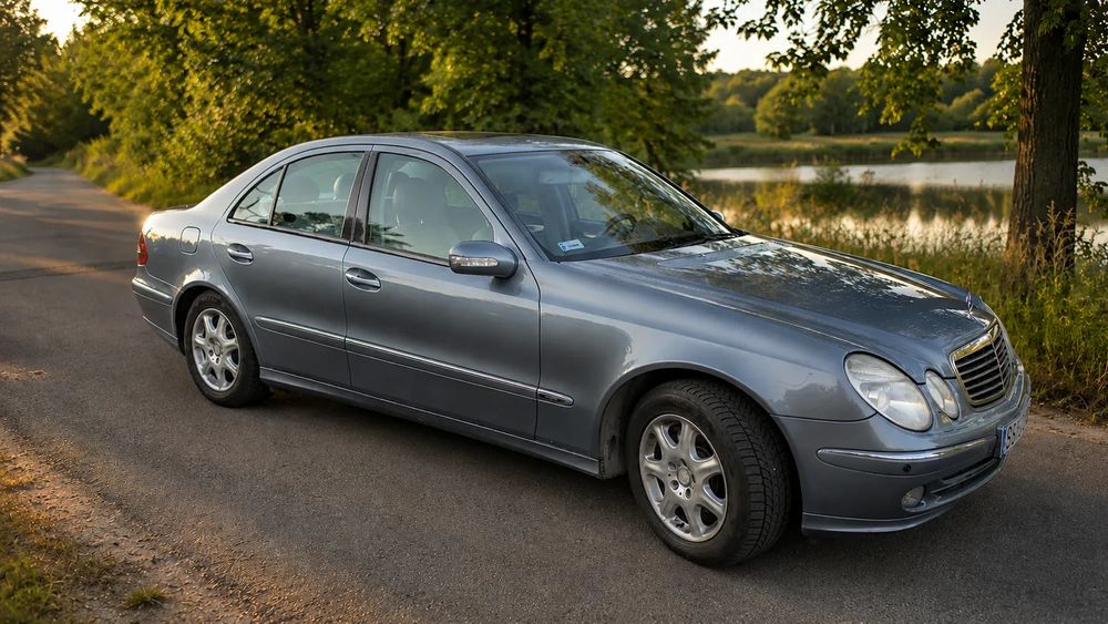 Mercedes-Benz E W211 270 CDI T Avantgarde 2002