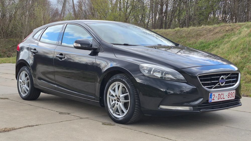 Volvo V40 II D2 2013