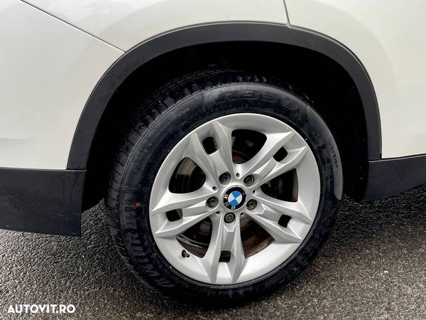 BMW X1 xDrive20d - 14