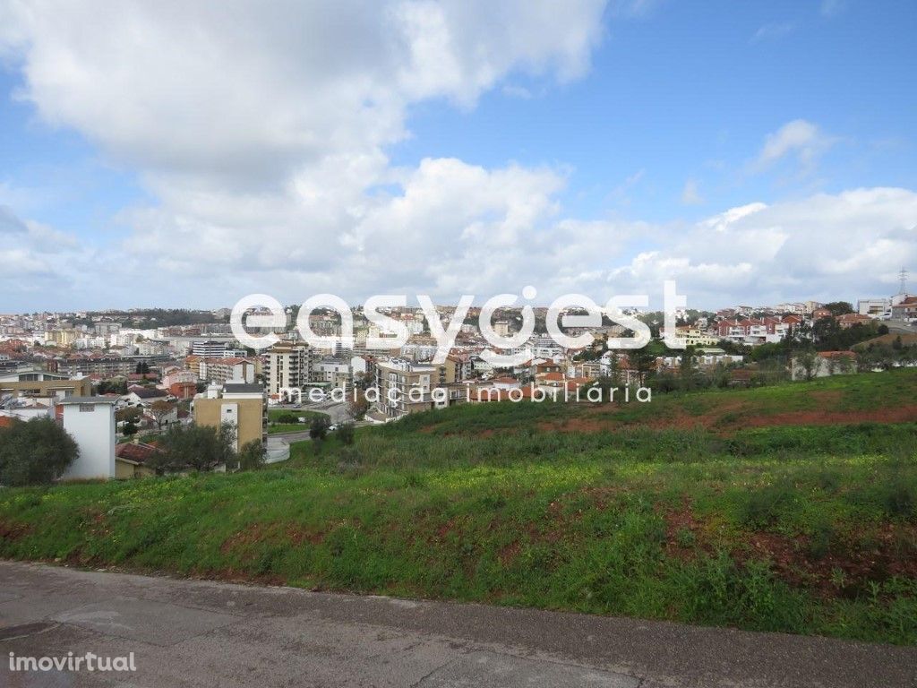 Terreno urbano na cidade - Sto António dos Olivais