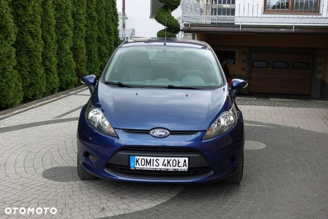 Ford Fiesta - 9