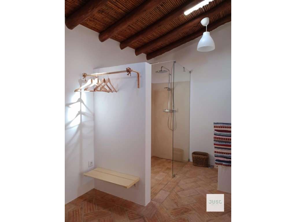 Moradia T1 centro de Mértola (vendidas juntas ou separadas)-22