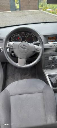 Opel Astra III 1.6 Enjoy - 8