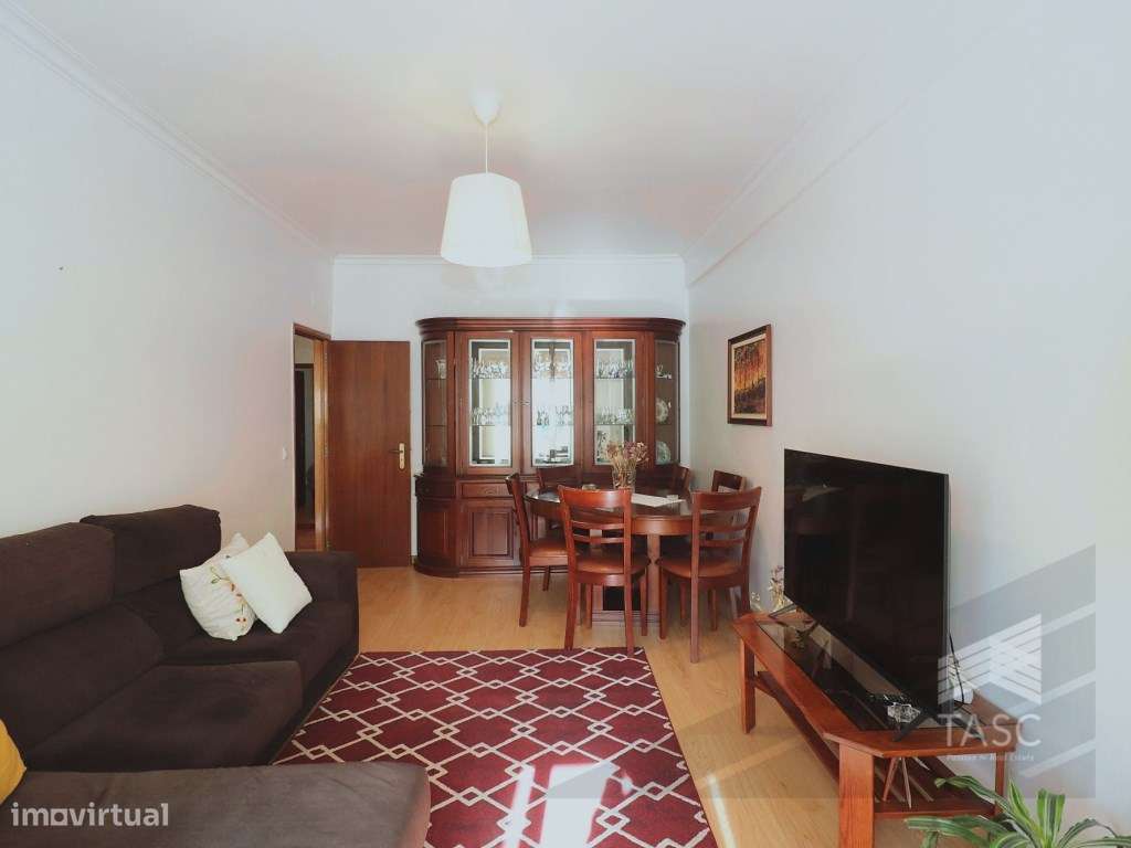 Apartamento T2 na Amadora - Grande imagem: 2/24