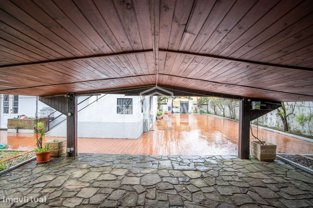 Moradia Isolada T5 com um charme todo especial no Porto-20