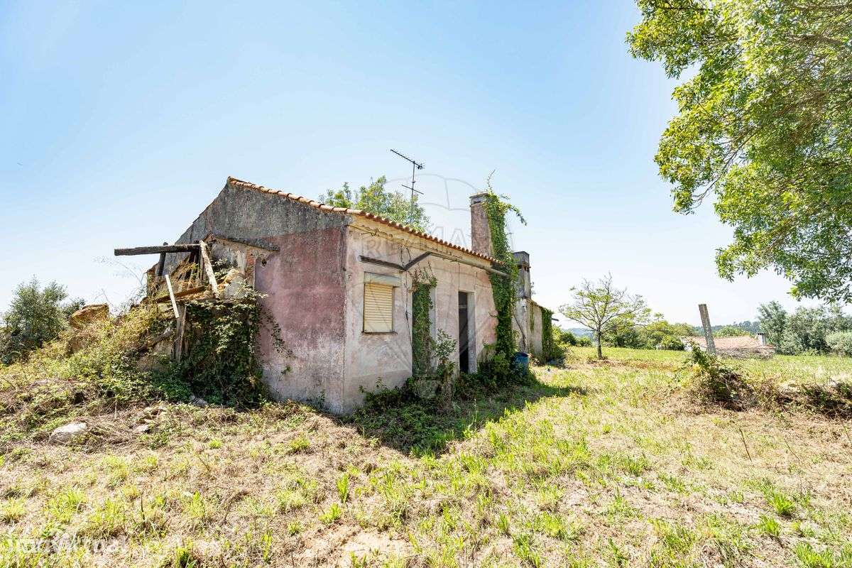 Moradia T0 para venda - Grande imagem: 4/15