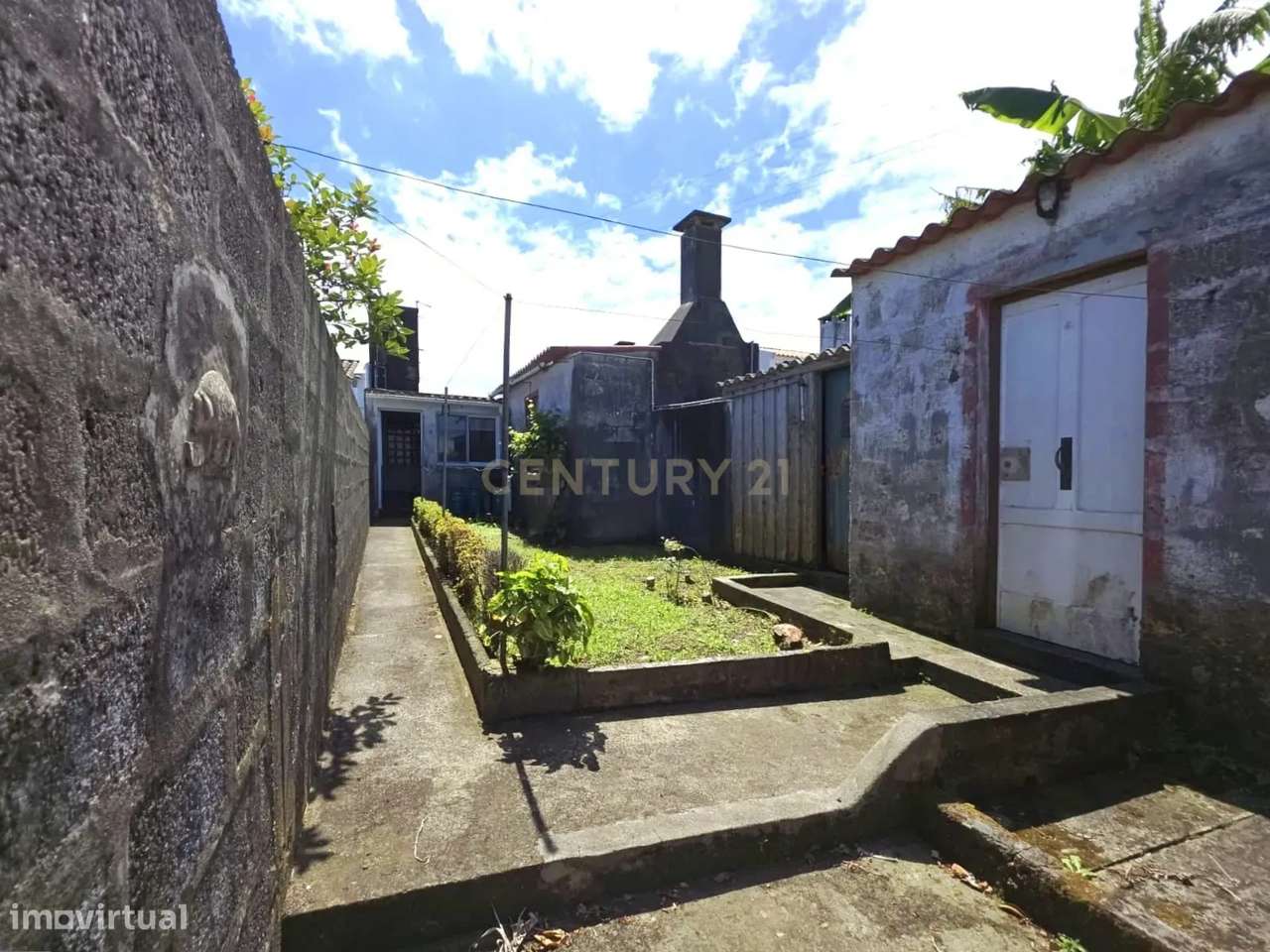 Moradia T2 de Piso Único em Santa Bárbara – Ribeira Grande-12