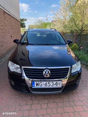 Volkswagen Passat 1.8 TSI Comfortline - 1